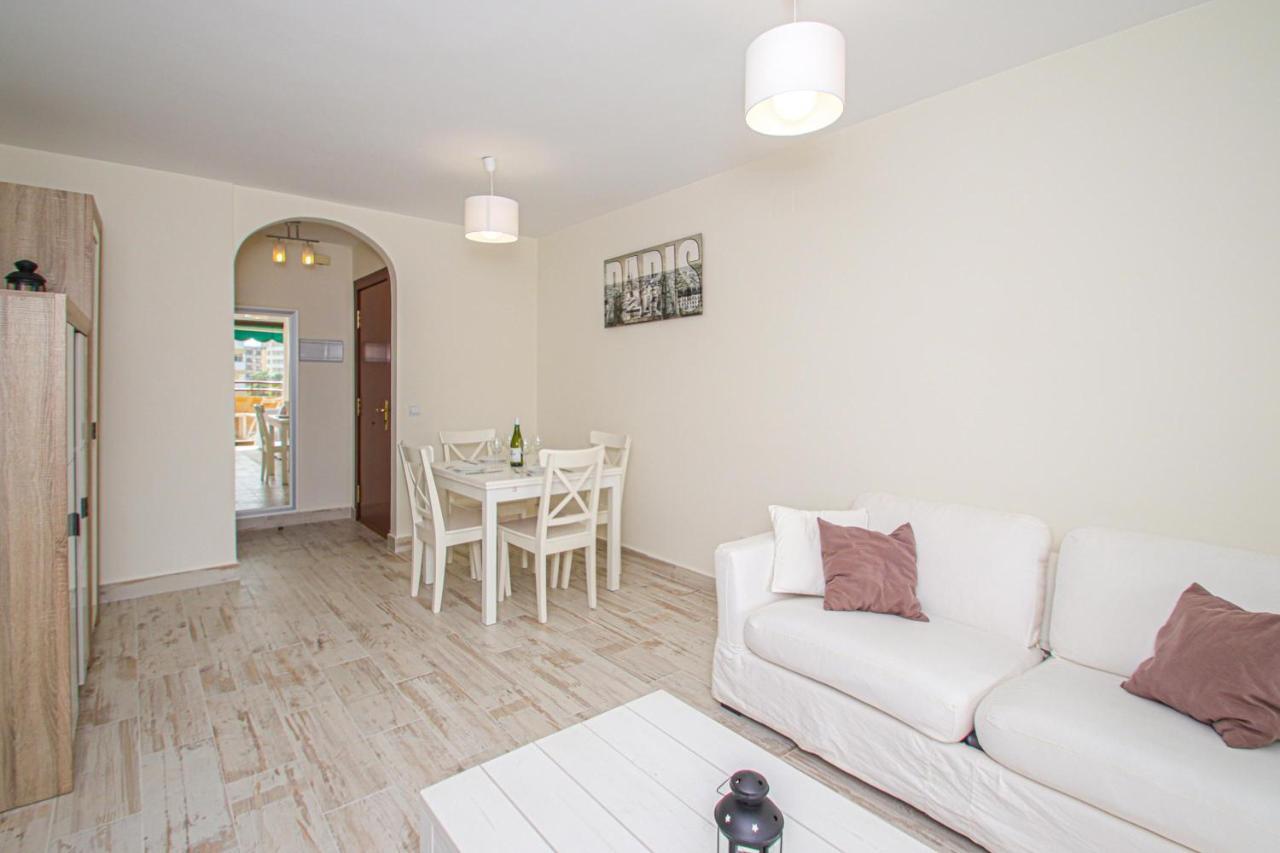 2br Lovely In Center Of Marbella. Apartament *